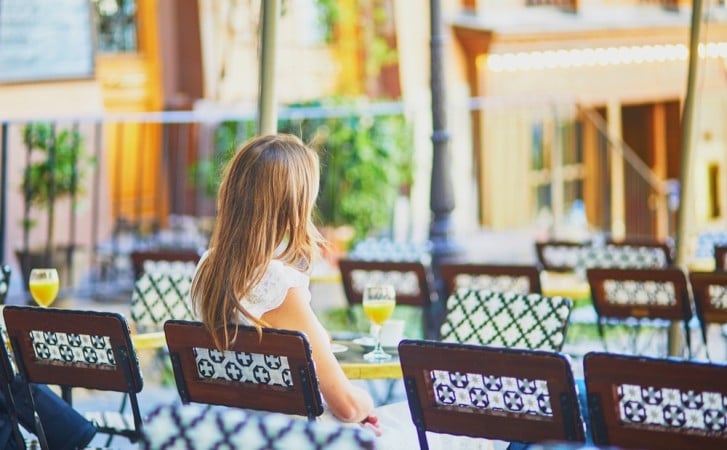 Đằng sau vẻ cuốn hút và tao nhã của phụ nữ Pháp