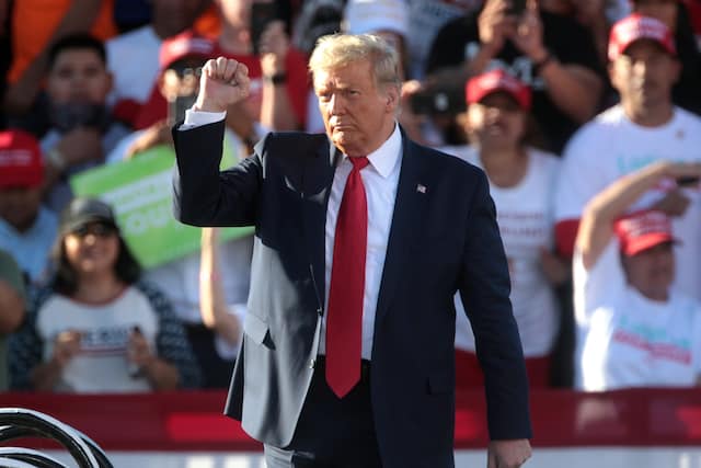 ông Donald Trump
