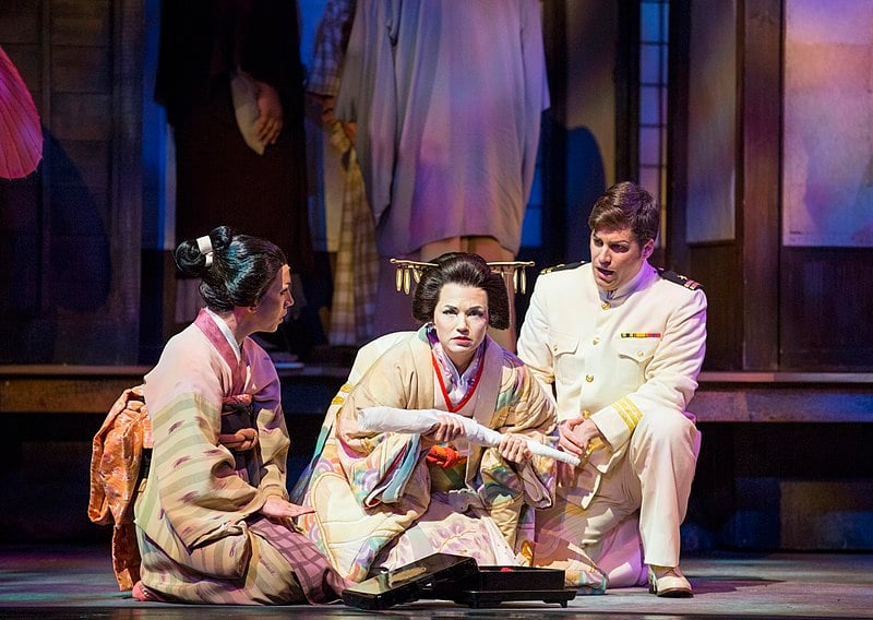 Opera Hồ điệp phu nhân: Bi kịch của linh hồn bươm bướm